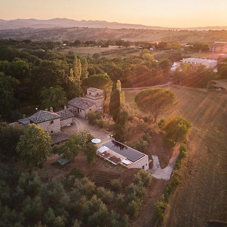 Casale Alessandri Massa Martana Buitenkant foto